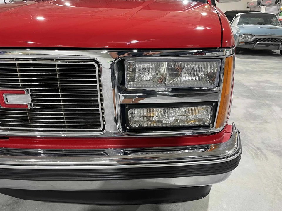 1992 GMC Sierra 1st Gen - Image 11 of 31