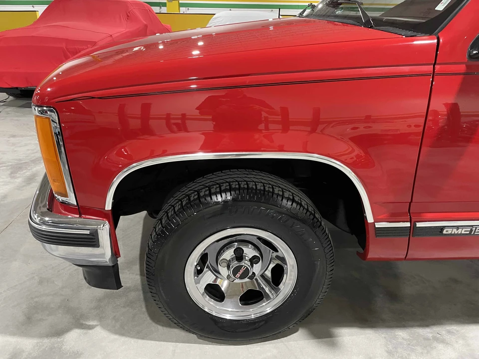 1992 GMC Sierra 1st Gen - Image 13 of 31
