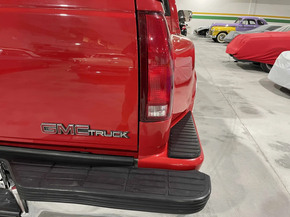 1992 GMC Sierra 1st Gen - Image 18 of 31