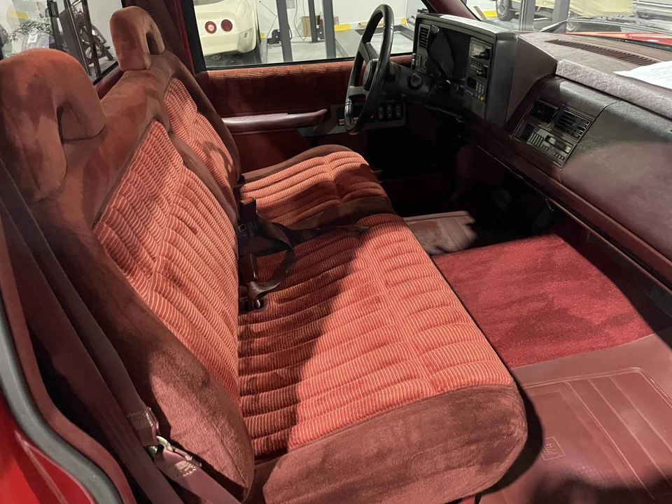 1992 GMC Sierra 1st Gen - Image 31 of 31