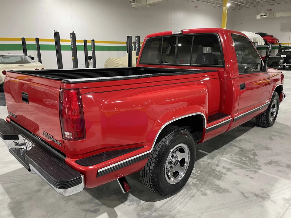 1992 GMC Sierra 1st Gen - Image 5 of 31