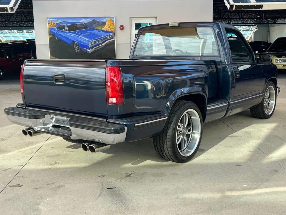 1992 GMC Sierra 1st Gen - Image 5 of 31