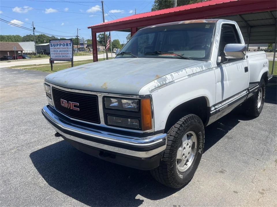 1992 GMC Sierra 1st Gen - Image 4 of 11