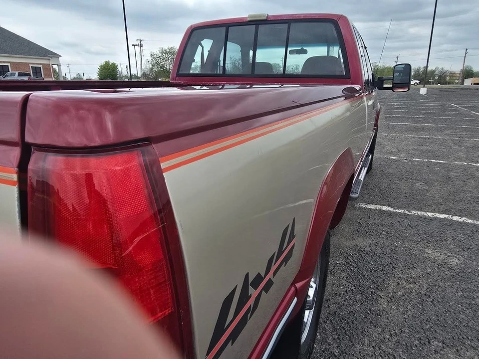 1992 GMC Sierra 1st Gen - Image 18 of 21