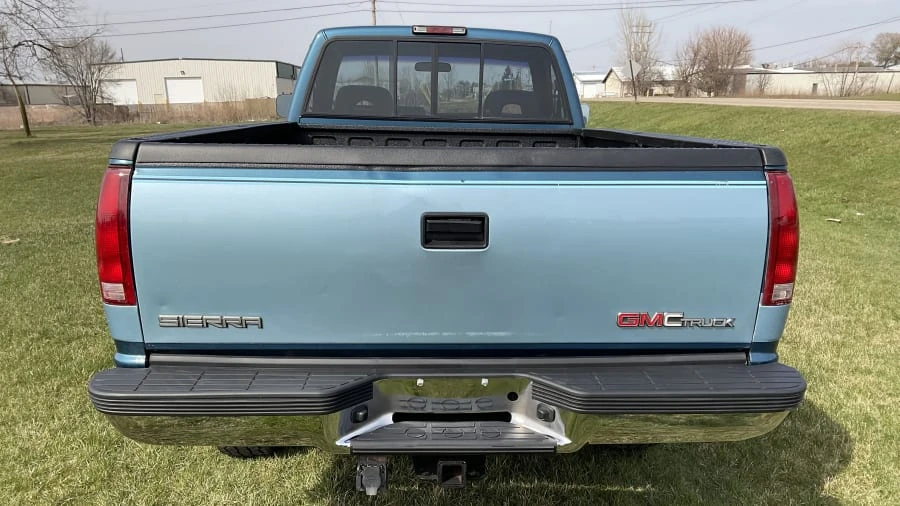 1992 GMC Sierra 1st Gen - Image 4 of 12