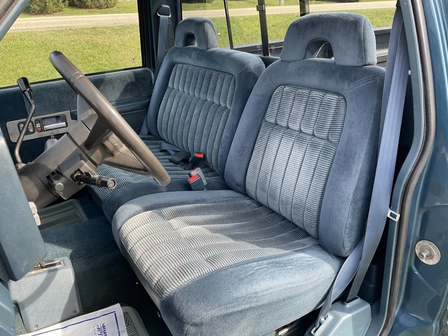 1992 GMC Sierra 1st Gen - Image 7 of 12