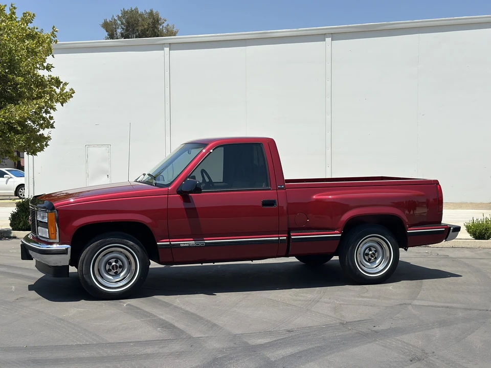 1992 GMC Sierra 1st Gen - Image 8 of 31