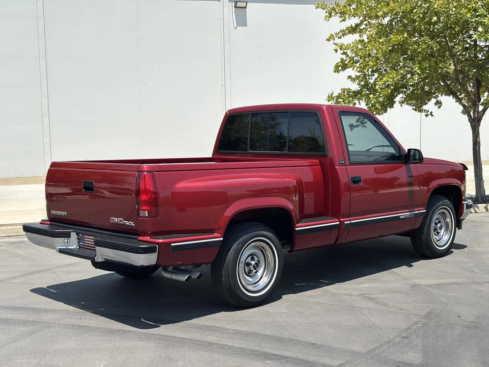 1992 GMC Sierra 1st Gen - Image 26 of 31