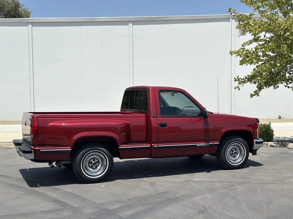 1992 GMC Sierra 1st Gen - Image 29 of 31