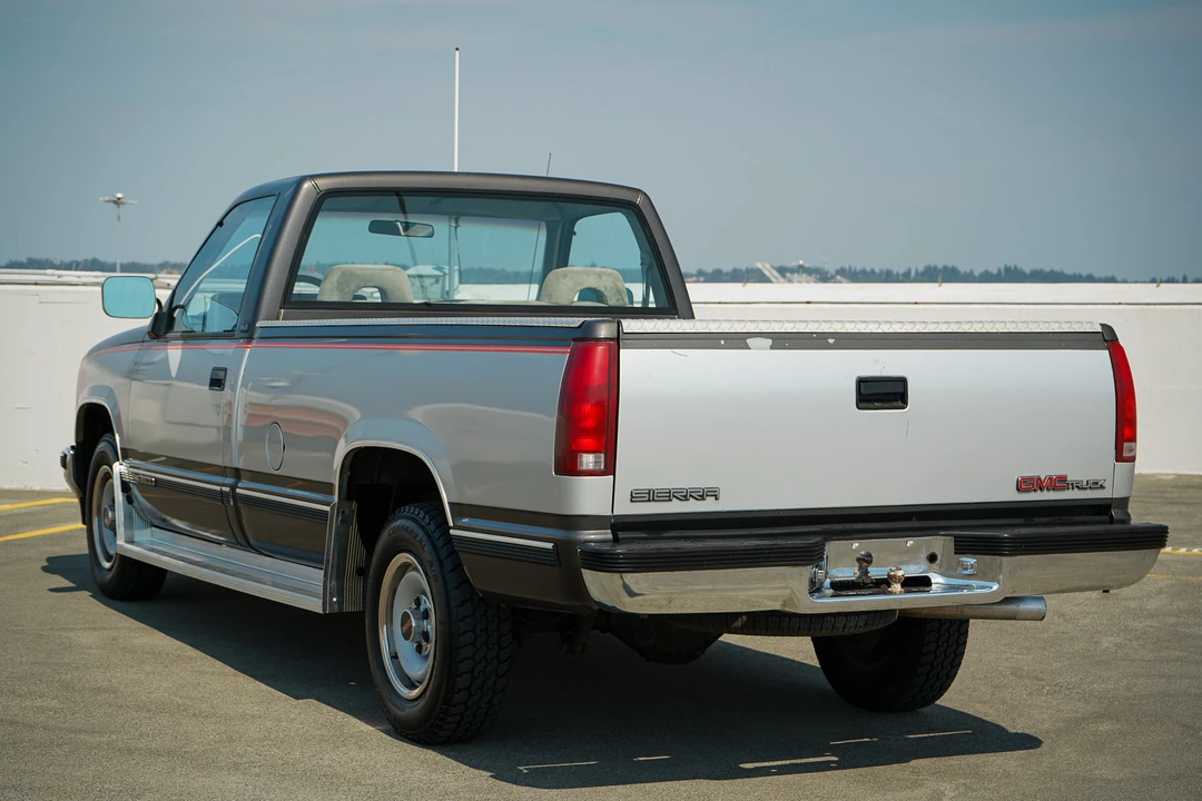 1992 GMC Sierra 1st Gen - Image 8 of 31