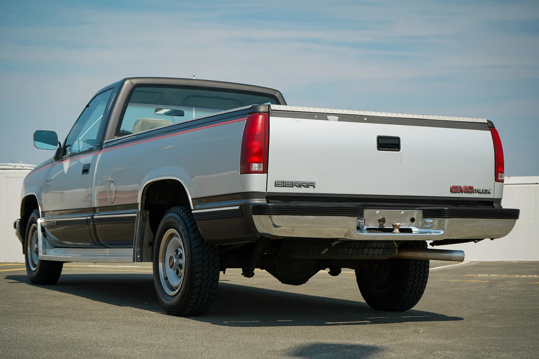 1992 GMC Sierra 1st Gen - Image 9 of 31