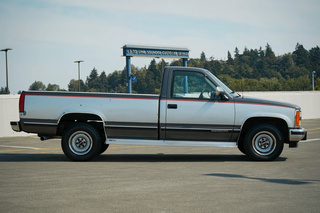 1992 GMC Sierra 1st Gen - Image 17 of 31