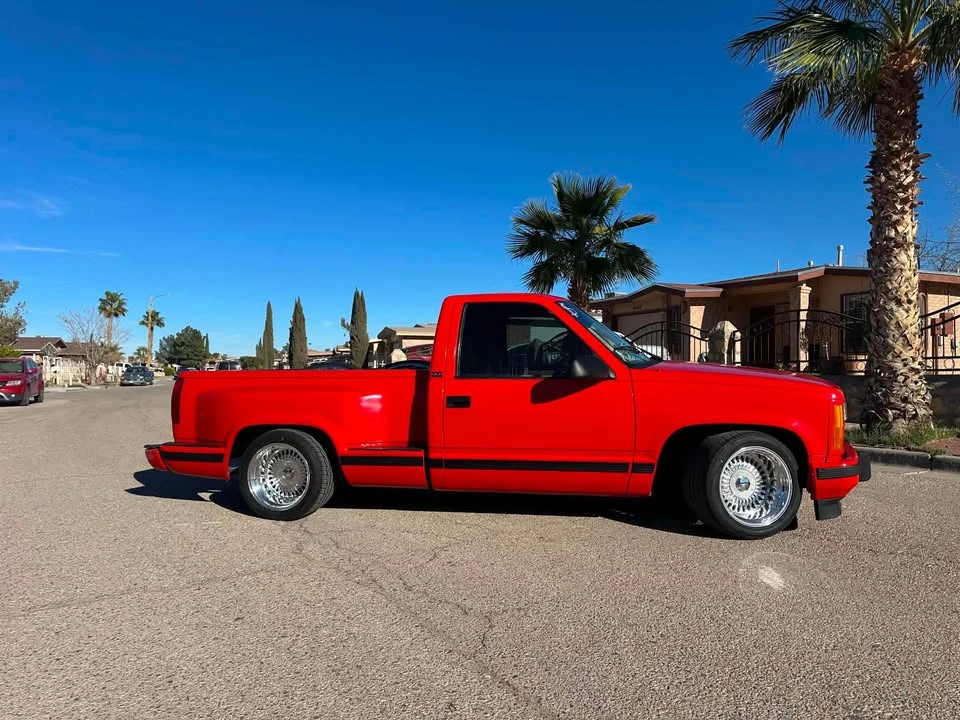 1992 GMC Sierra 1st Gen - Image 3 of 7