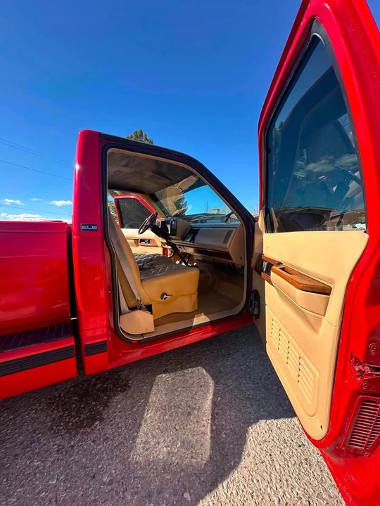 1992 GMC Sierra 1st Gen - Image 7 of 7