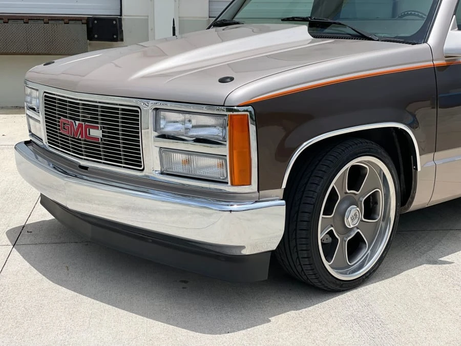 1992 GMC Sierra 1st Gen - Image 7 of 18