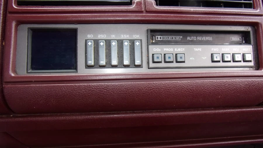 1992 GMC Sierra 1st Gen - Image 7 of 18