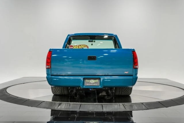 1992 GMC Sierra 1st Gen - Image 6 of 21