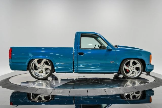 1992 GMC Sierra 1st Gen - Image 9 of 21