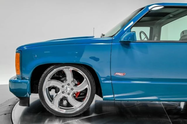 1992 GMC Sierra 1st Gen - Image 19 of 21