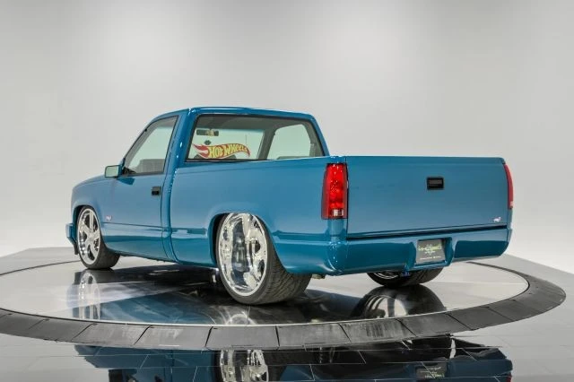 1992 GMC Sierra 1st Gen - Image 5 of 21
