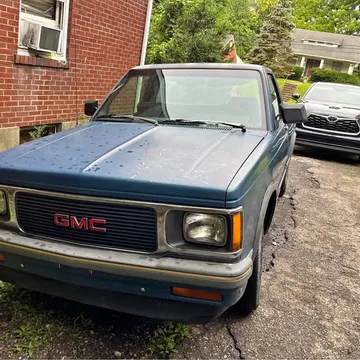 1992 GMC Sonoma Club Cab Pickup