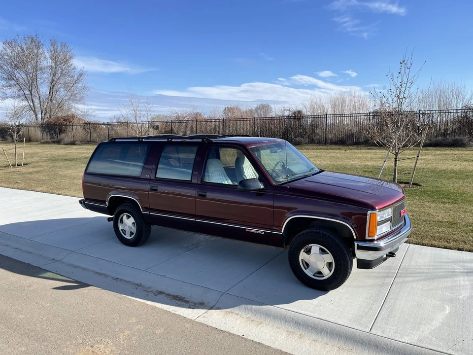 1992 Chevrolet Suburban 8th Gen - Image 13 of 31
