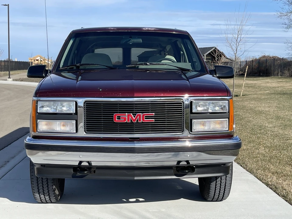 1992 Chevrolet Suburban 8th Gen - Image 7 of 31