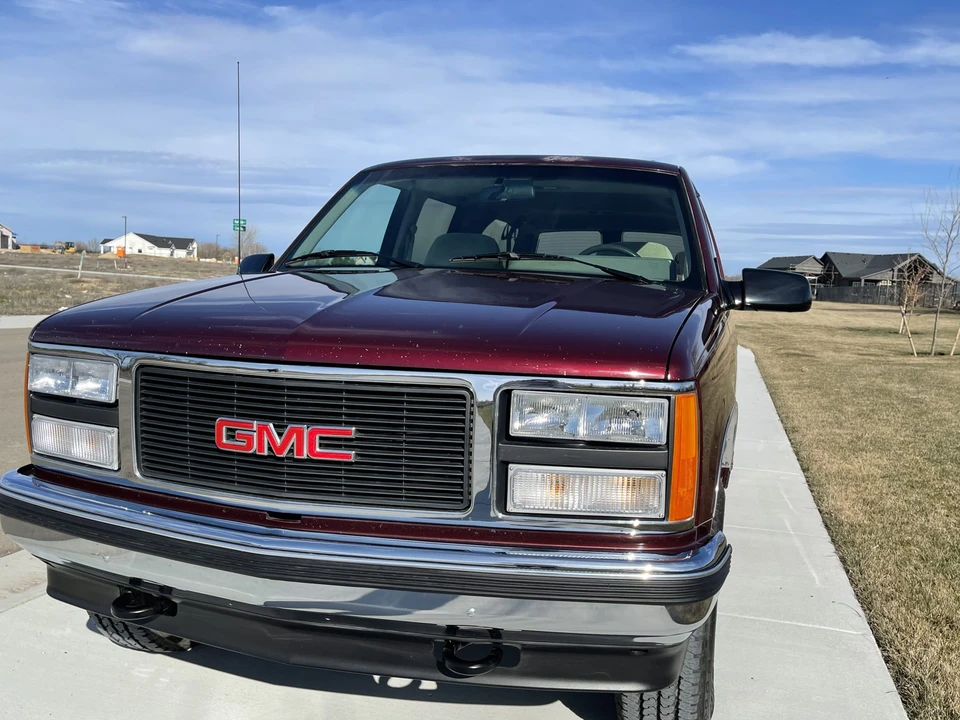 1992 Chevrolet Suburban 8th Gen - Image 6 of 31