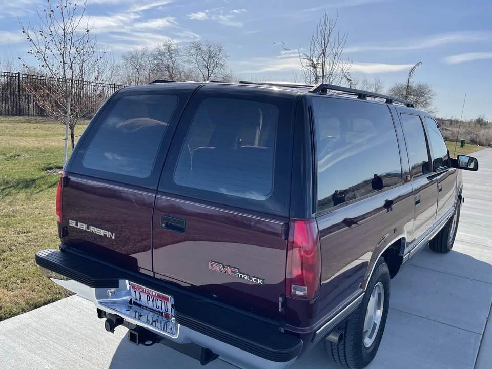 1992 Chevrolet Suburban 8th Gen - Image 15 of 31