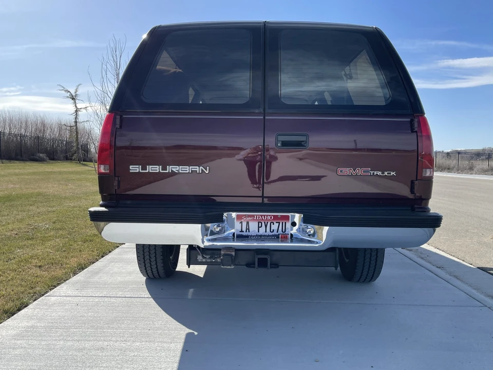1992 Chevrolet Suburban 8th Gen - Image 18 of 31