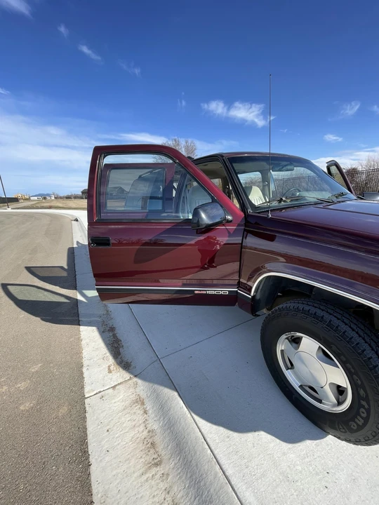 1992 Chevrolet Suburban 8th Gen - Image 31 of 31