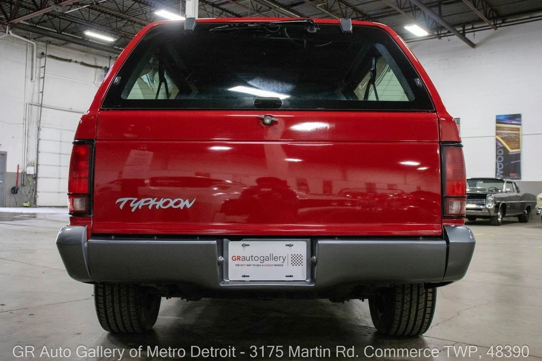 1992 GMC Syclone - Image 6 of 31
