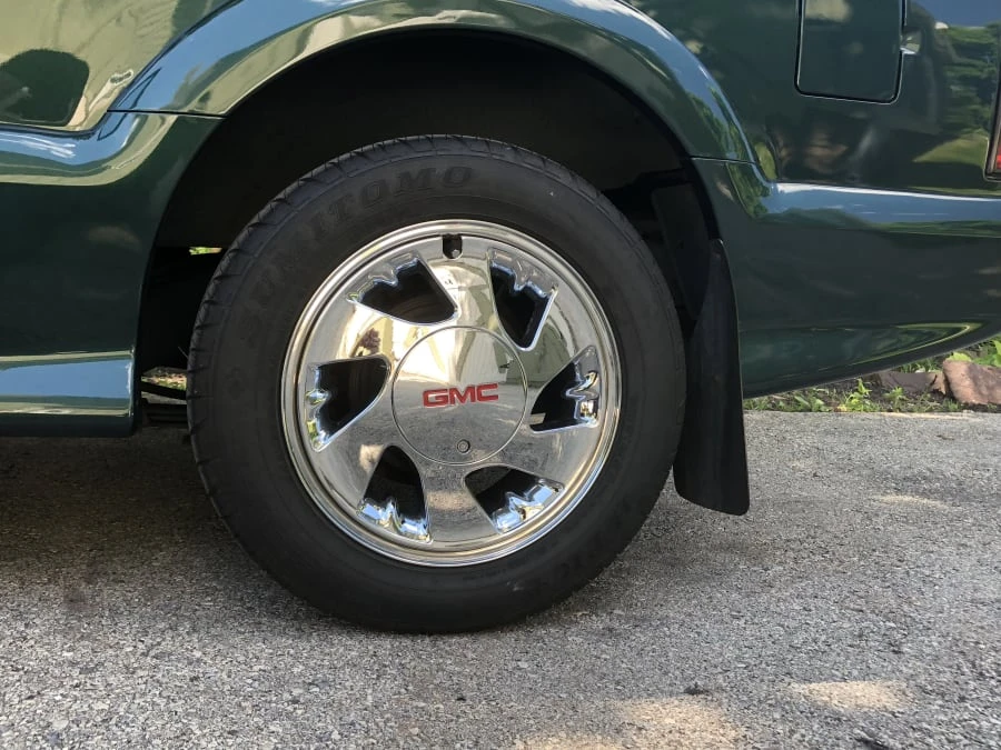 1992 GMC Syclone - Image 10 of 12