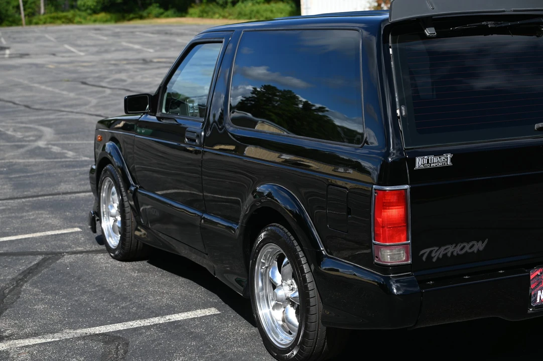 1992 GMC S-15 Jimmy 1st Gen - Image 19 of 31