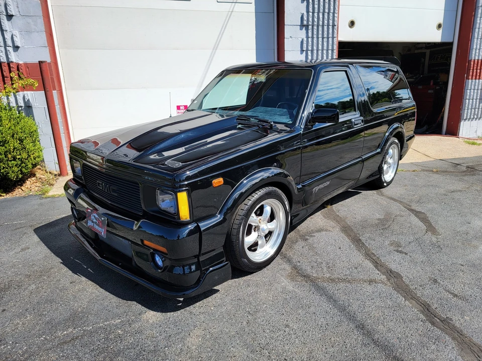 1992 GMC S-15 Jimmy 1st Gen - Image 11 of 31