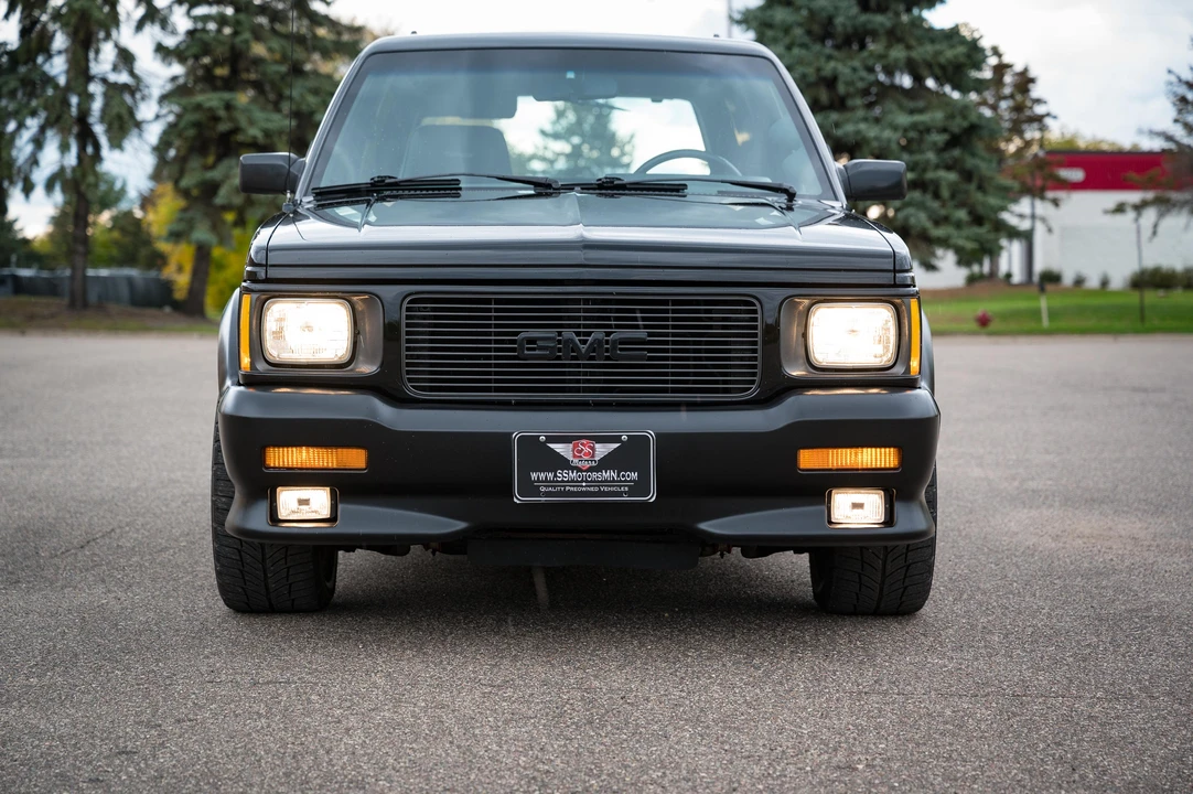 1992 GMC Syclone - Image 8 of 31
