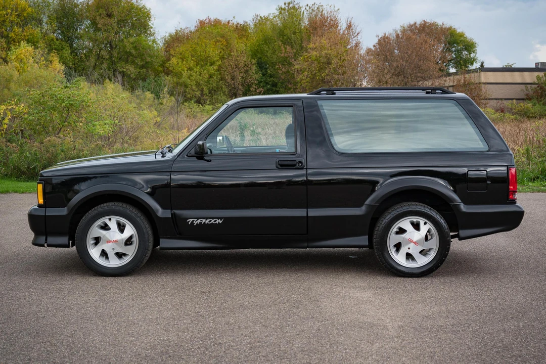 1992 GMC Syclone - Image 4 of 31