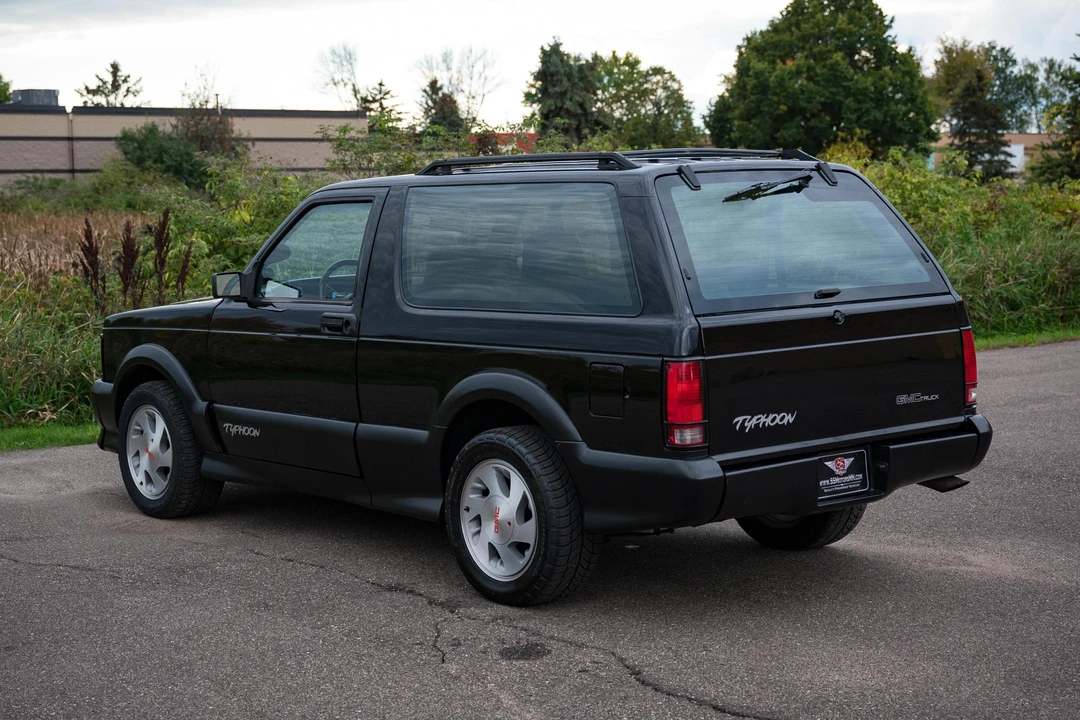 1992 GMC Syclone - Image 13 of 31