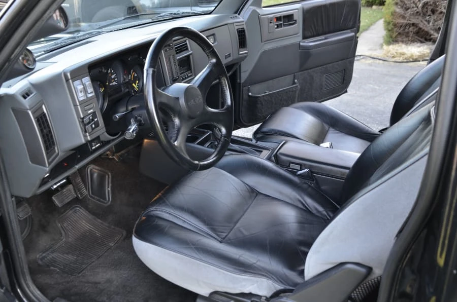 1992 GMC Syclone - Image 5 of 13