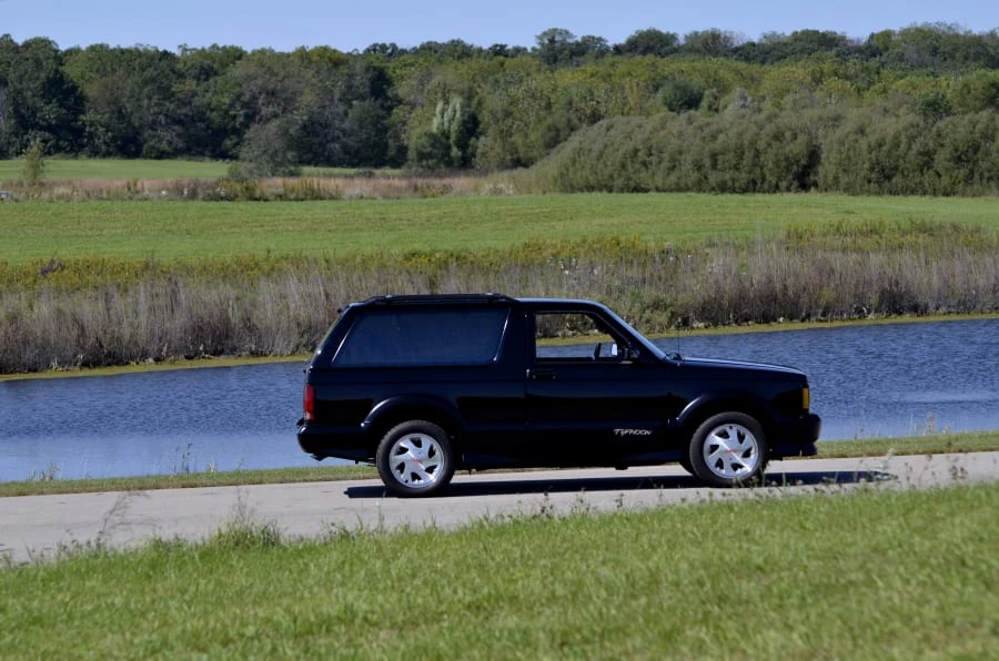 1992 GMC Syclone - Image 2 of 13