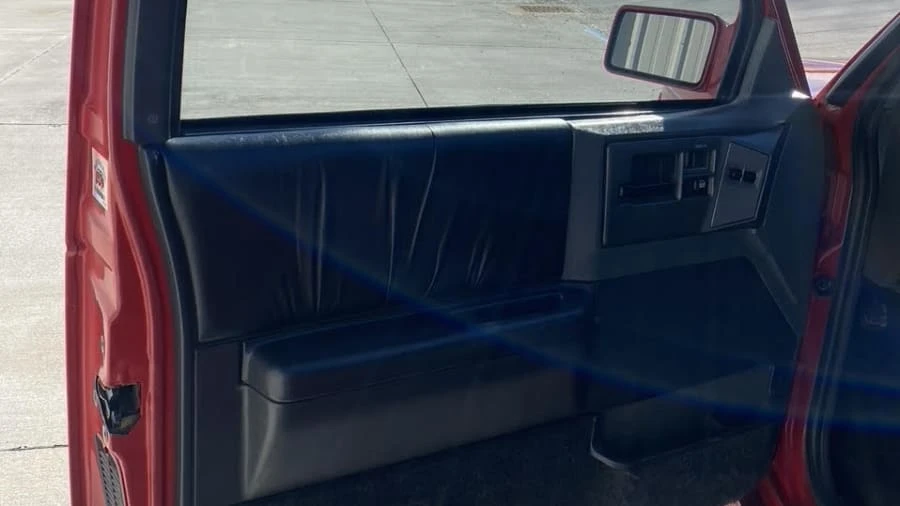 1992 GMC Syclone - Image 5 of 20