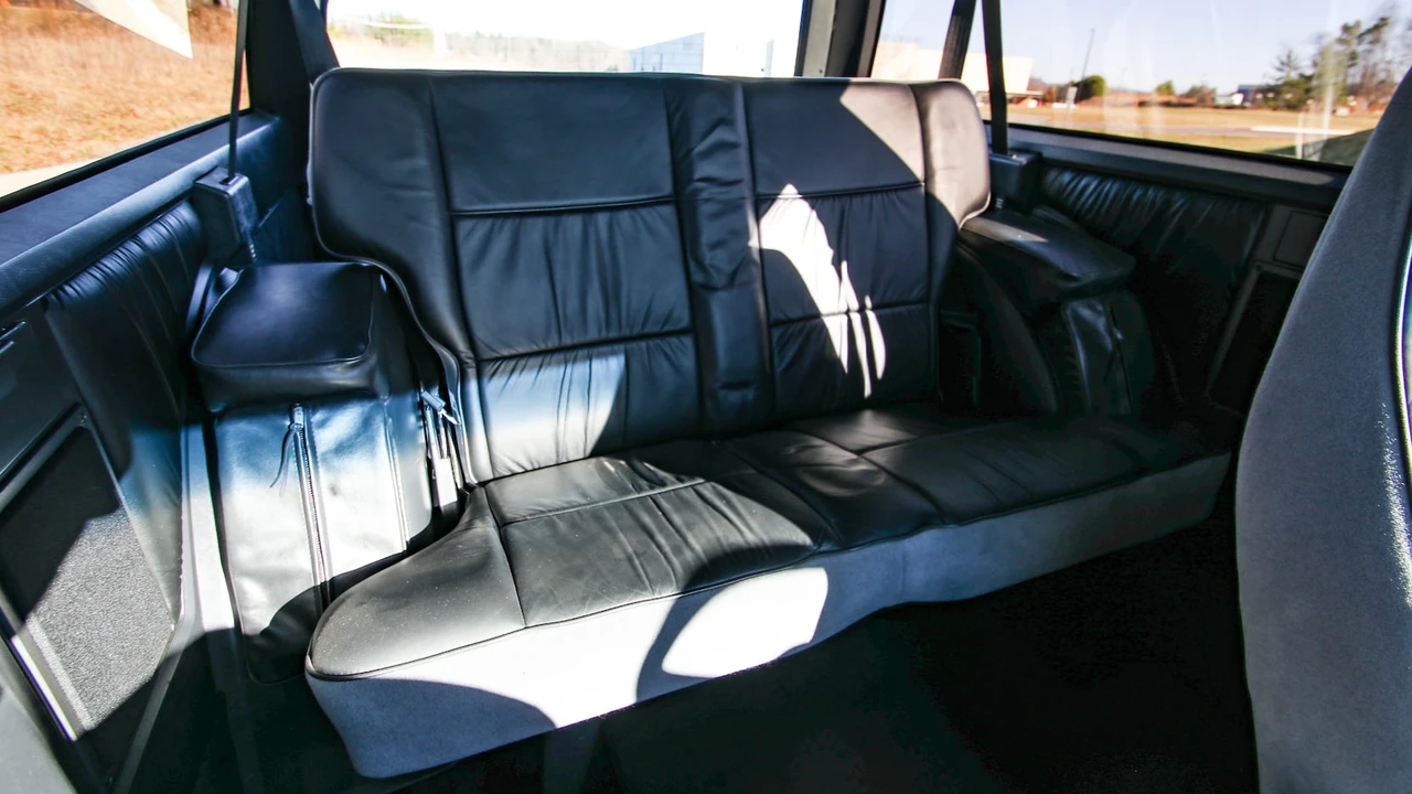 1992 GMC Syclone - Image 6 of 31