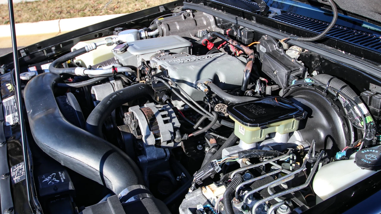 1992 GMC Syclone - Image 9 of 31