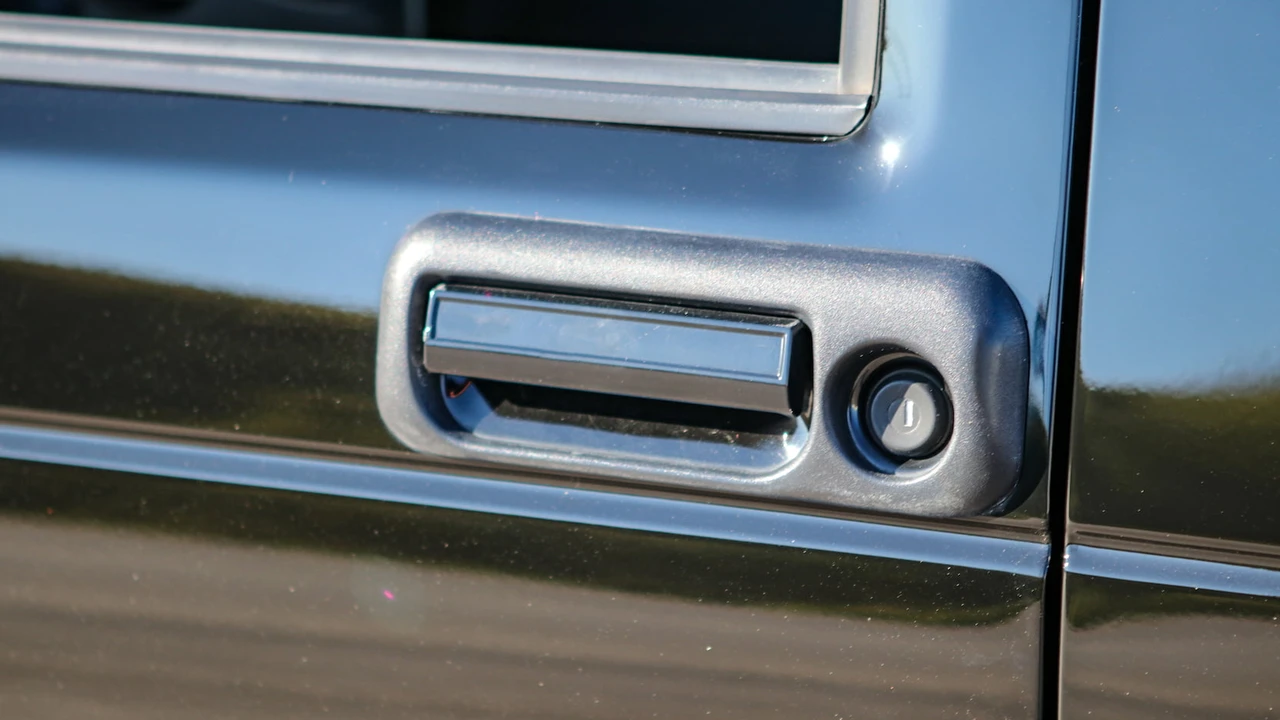 1992 GMC Syclone - Image 17 of 31
