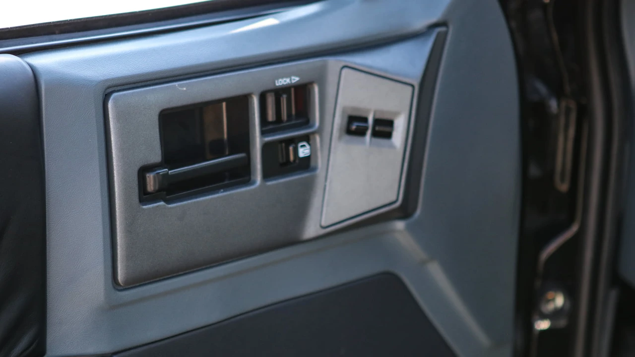 1992 GMC Syclone - Image 19 of 31