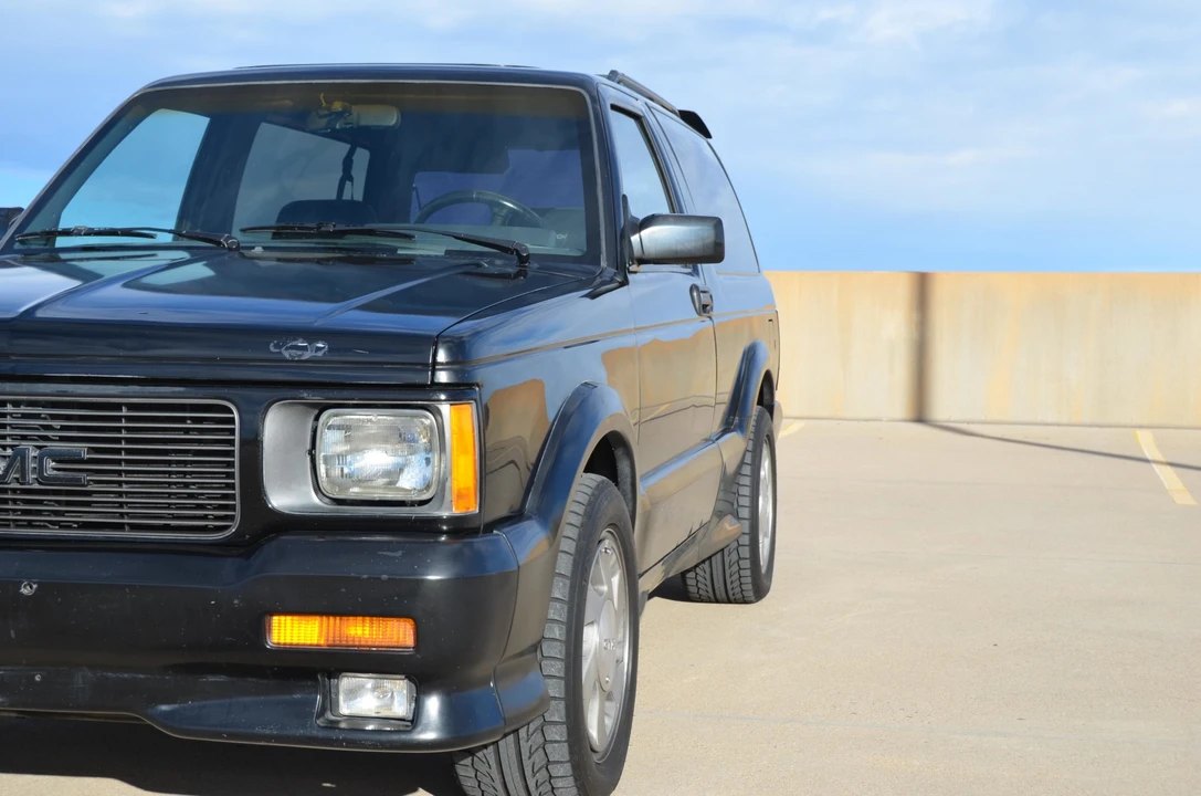 1992 GMC S-15 Jimmy 1st Gen - Image 12 of 31