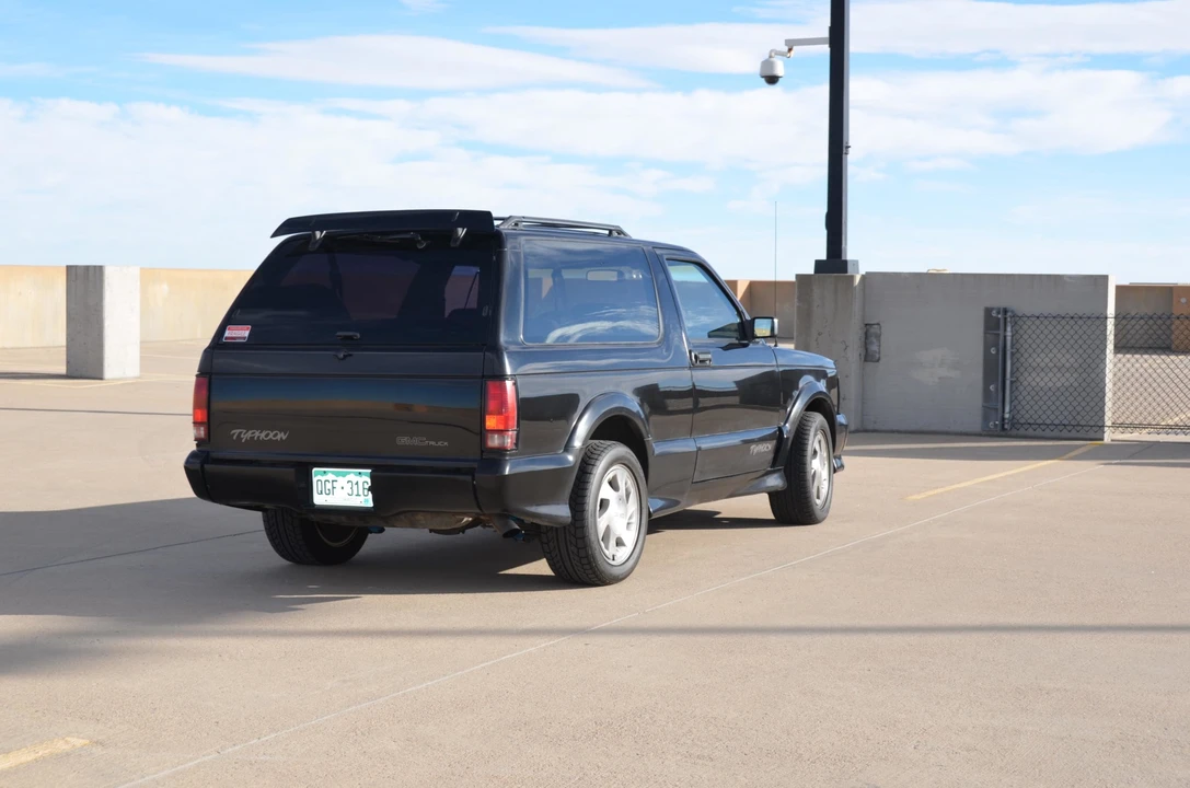 1992 GMC S-15 Jimmy 1st Gen - Image 8 of 31