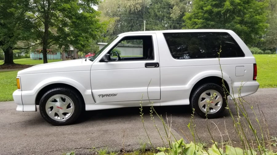 1992 GMC Syclone - Image 2 of 9