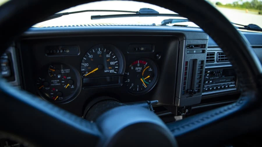 1992 GMC Syclone - Image 5 of 20