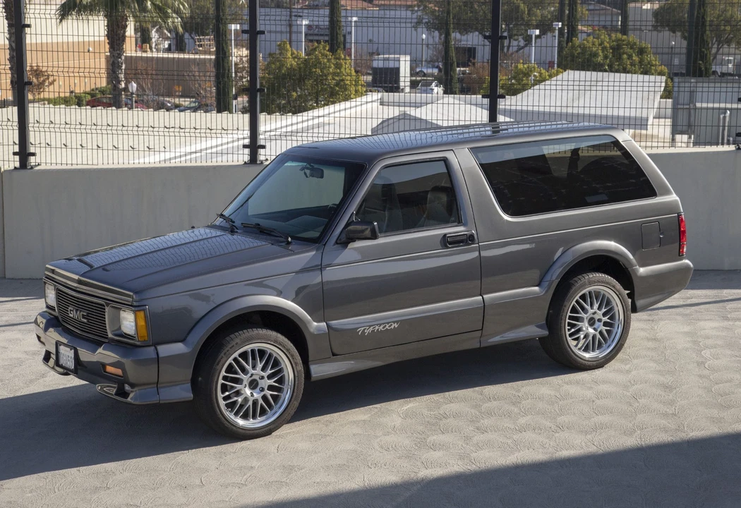 1992 GMC S-15 Jimmy 1st Gen - Image 2 of 31